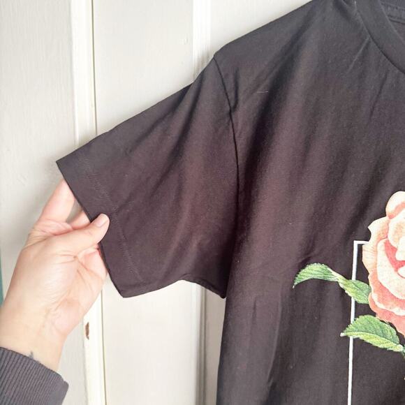 Shawn Mendes The Tour Black Short Sleeve Unisex T-Shirt Size Medium City Names - Picture 4 of 7